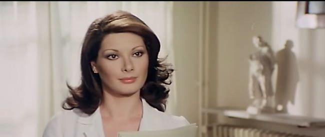 Edwige Fenech La Toubib Du Regiment Francomac™: Cicero-1976-La toubib du régiment